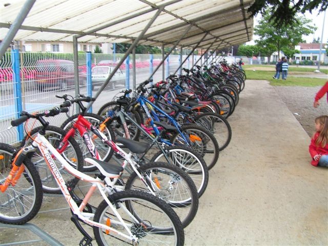 Ayav garagevelosecole